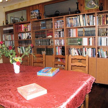L'Eclipse Bed and Breakfast Saint-Nicolas-des-Motets Exteriör bild